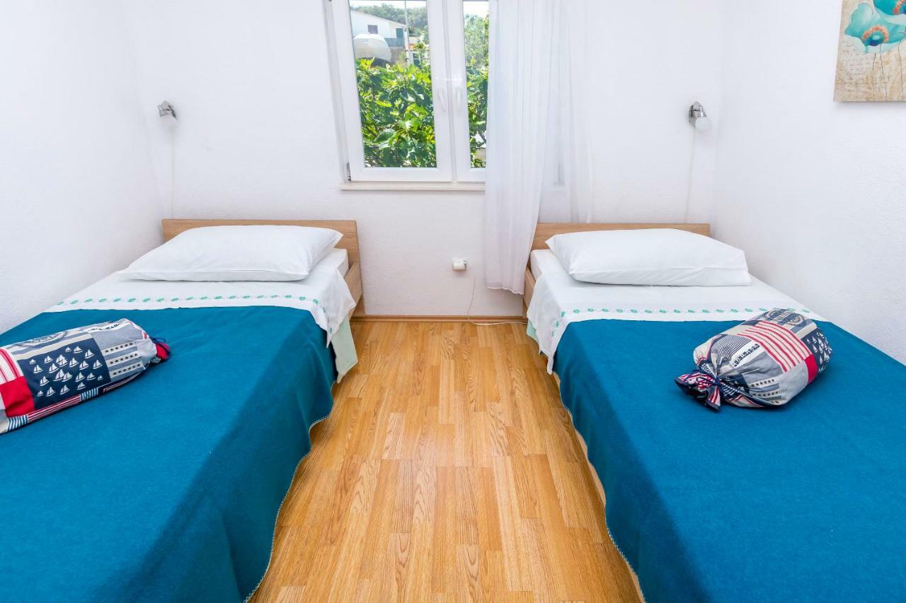 Apartments Bozo ราชานิ ภายนอก รูปภาพ