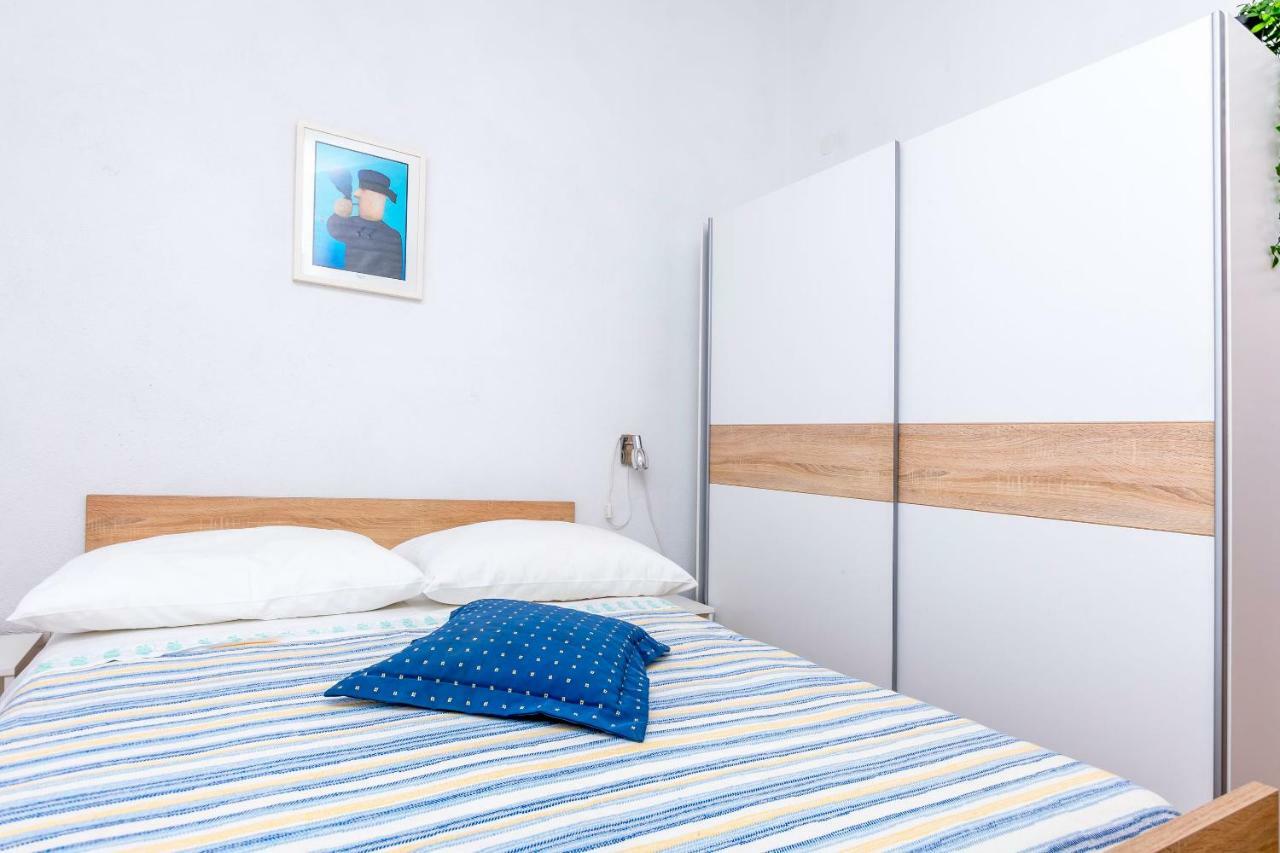 Apartments Bozo ราชานิ ภายนอก รูปภาพ
